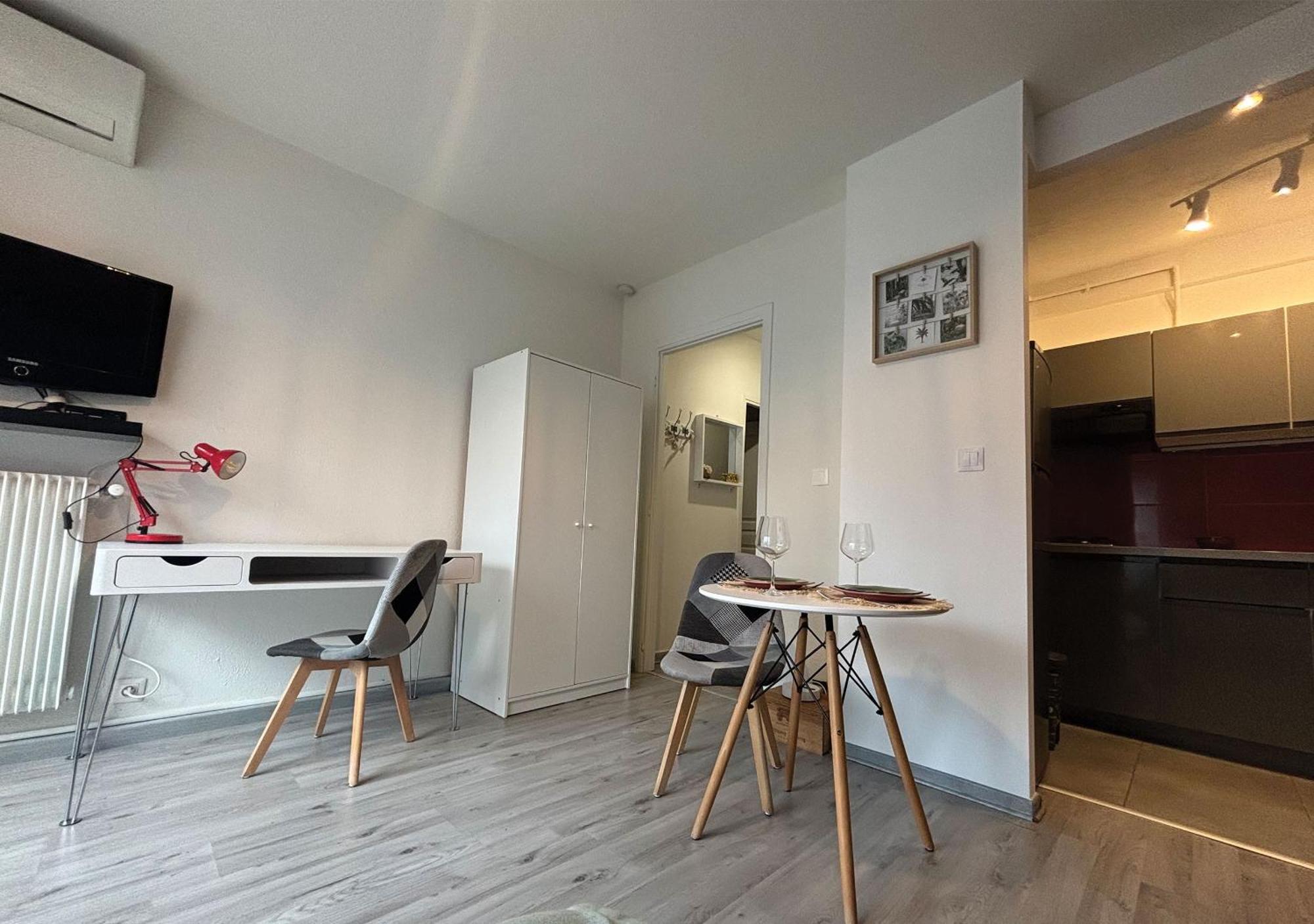 Charming Studio In Nice 2-Min Walk To The Sea Bagian luar foto
